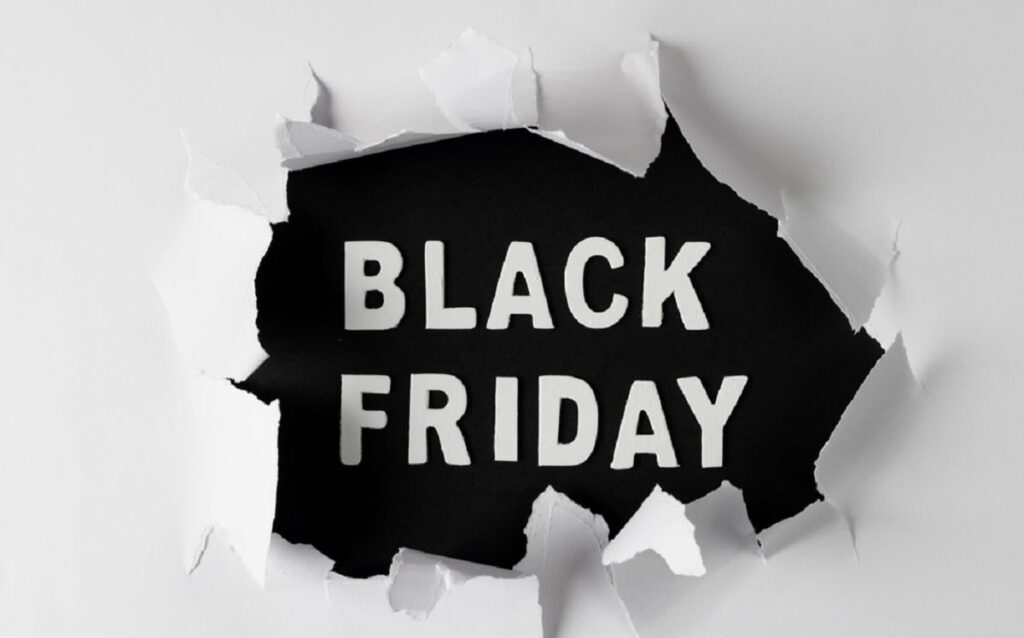 cand e black friday 2025 in romania