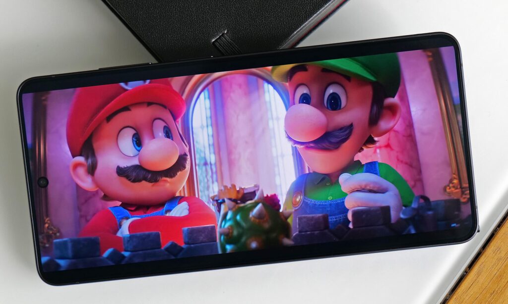 Samsung Galaxy S26 gaming performanță cu frame rate stabil